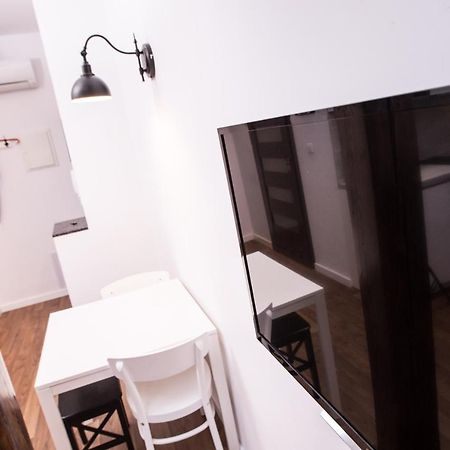 Mirror Apartments Krakow Dış mekan fotoğraf