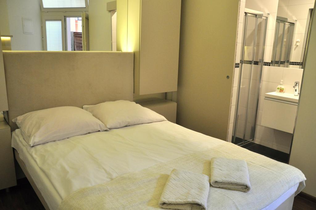 Mirror Apartments Krakow Dış mekan fotoğraf
