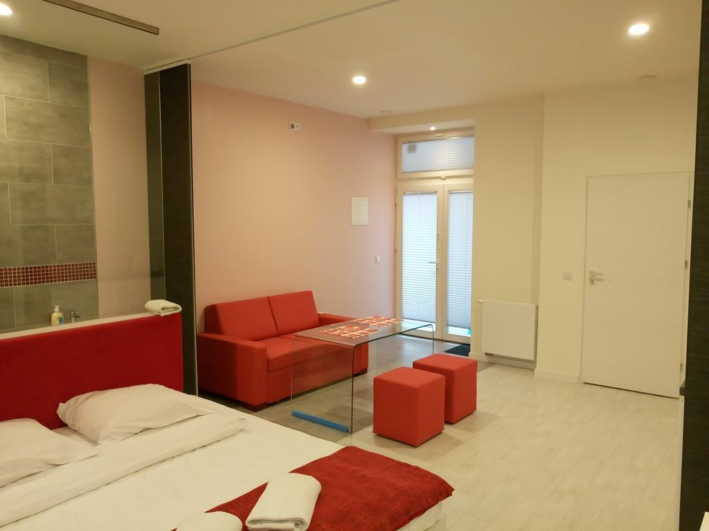 Mirror Apartments Krakow Dış mekan fotoğraf